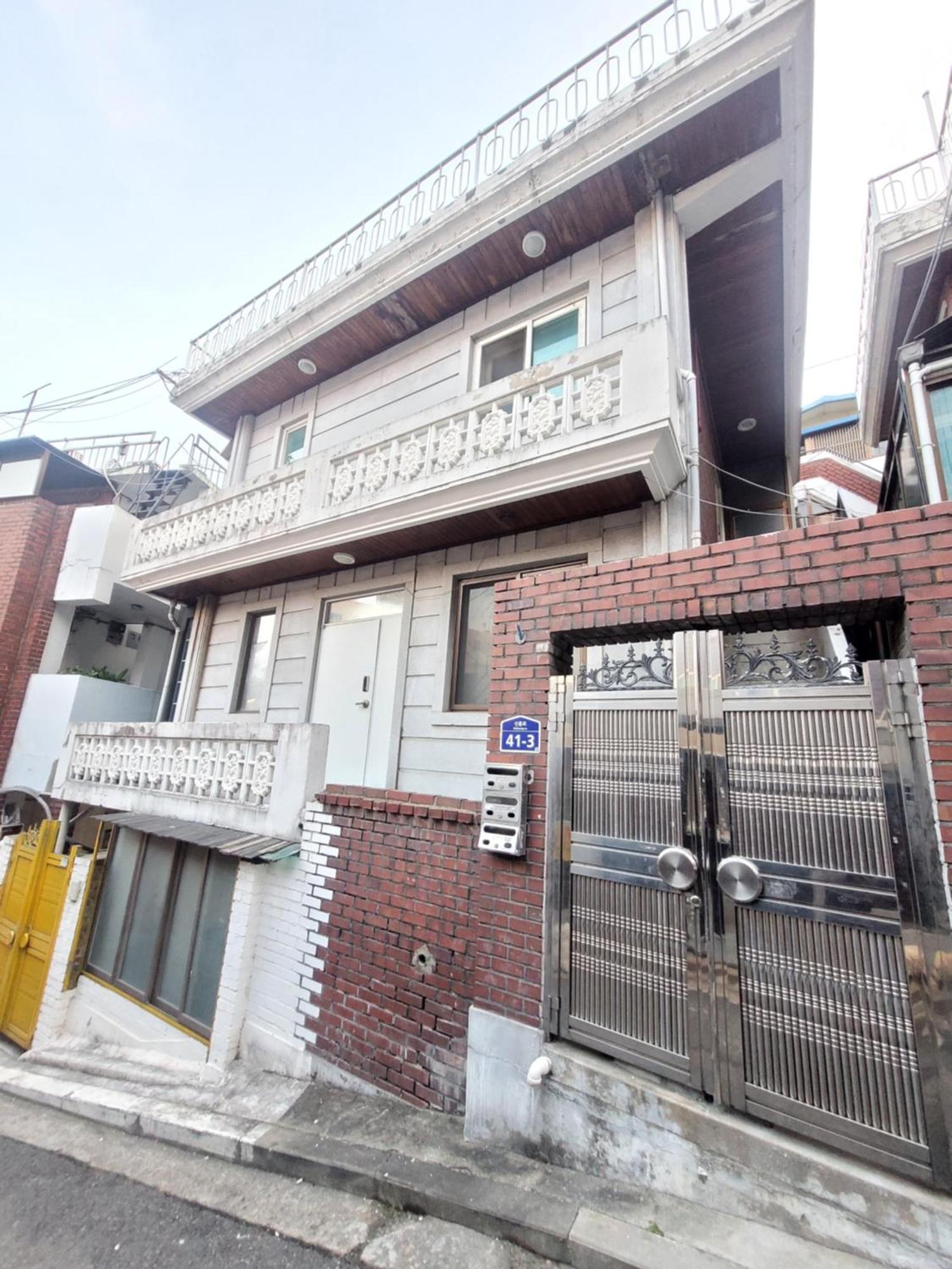 Newly Renovated Modern #11 * Seoul